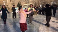 新疆维吾尔族广场舞