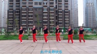 127烟台梅英广场舞《溜溜的她》演示附动作分解编舞：杨丽萍