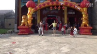 吉安县敖城广场舞，胡俊睿百日庆典(白马王子)表演者旷八零和胡小花夫妻俩。