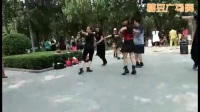 邯郸阿杜广场舞 激情演绎北京水兵舞第四套双人对跳表演