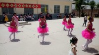 六一儿童节儿童舞蹈广场舞《小菊花》