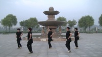 莒南县开发区开心姐妹舞队，【红红的线】广场舞。