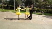 宁波市中山广场舞：三步踩，一扡二，表演，男步：流浪哥，女步：幸福：酒妹