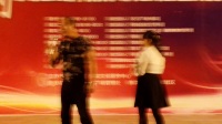 秋天乐《好了伤疤忘了痛》罗可心 陈友谊演唱 秋天摄于东莞文化广场 20171102