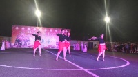 吴川市振文潘屋舞蹈队表演节目《男人不坏女人不爱》