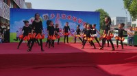 琴舞飞扬少儿艺术培训中心汇报演出：儿童瑜伽《悯农》
