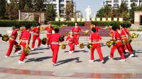 蓝天舞蹈队参加东丽区`东兴杯'广场舞大赛《中国的歌最美》广场舞视频