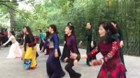 民族舞《雪山阿佳》，适合调动现场气氛的舞蹈，热场广场舞