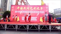 重庆红蜻蜓广场舞《亲吻西藏》元宵节队形版，演出团队潼南火苗舞队