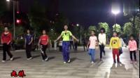 经典2019_24步广场舞《九妹》纯音乐现场版，一群大妈小孩跳得多开心哦！