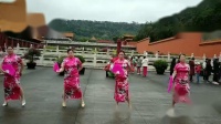 广宁宏宇世纪广场舞开心舞友队南海影视城拍《烟花三月下杨州》