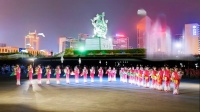 2017年8月22日，龙岩人民广场丽红快乐广场舞队成立二周年庆演《采茶灯》