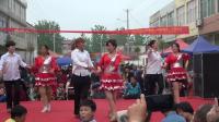 怀远县唐店街道广场舞交流会。摄像张学义