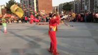 庆五一福林广场演出空竹舞《中国龙》