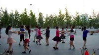 梁敏广场舞 水袖天桥广场拉手舞 视频