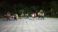 新东方舞蹈队；广场舞同唱祖国好
