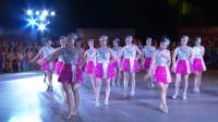 普宁市第六届运动会广场舞比赛。南溪代表队参赛作品  美丽中国