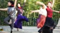 紫竹院广场舞，优美好看的舞蹈！《梁祝》，二胡伴奏:朱有爱