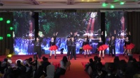 《2019上海广场舞年会盛典》上海斌斌三步踩团队表演三步踩灵动