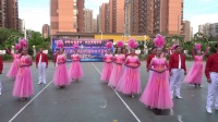 武汉青山43届武汉之夏广场舞展演，时装歌舞走在春天的路上菲戈艺术团。制作老来乐
